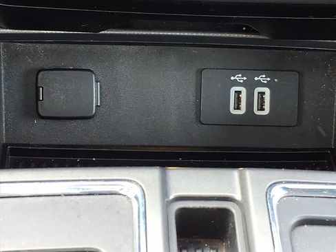 Used 2016 Ford F150 XLT w/ Equipment Group 302A Luxury AWD/4WD image 15