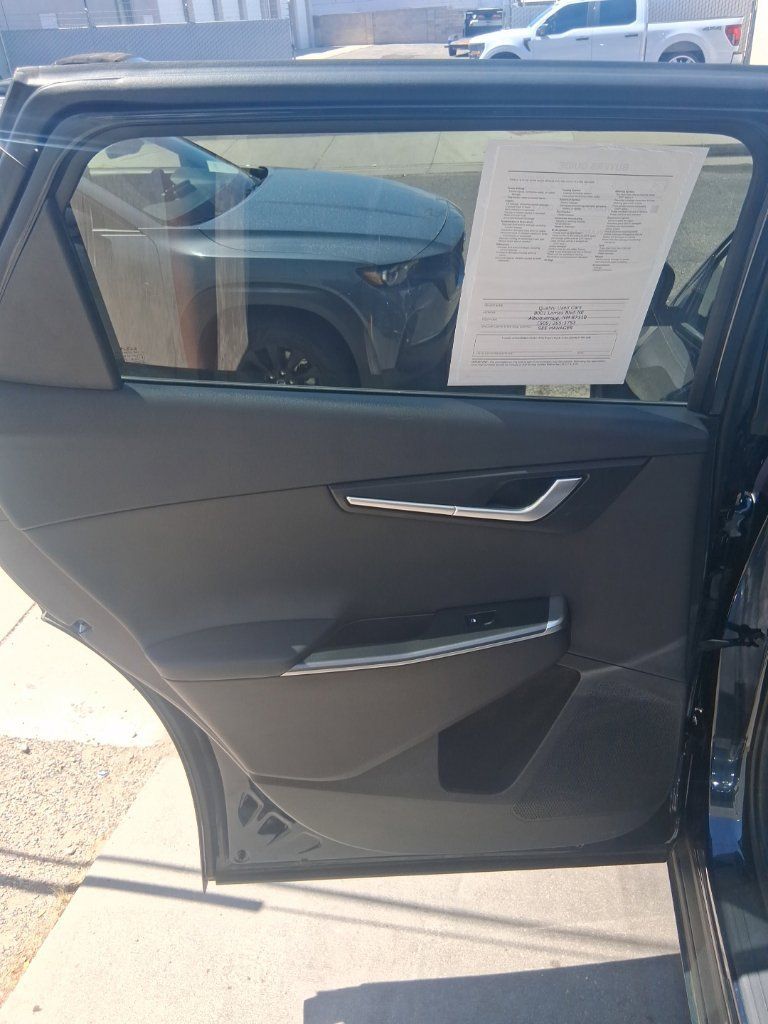 Used 2024 Kia EV6 Light RWD image 6