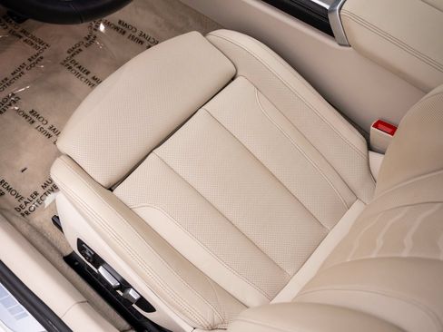 Certified 2026 BMW 840i xDrive AWD/4WD image 16