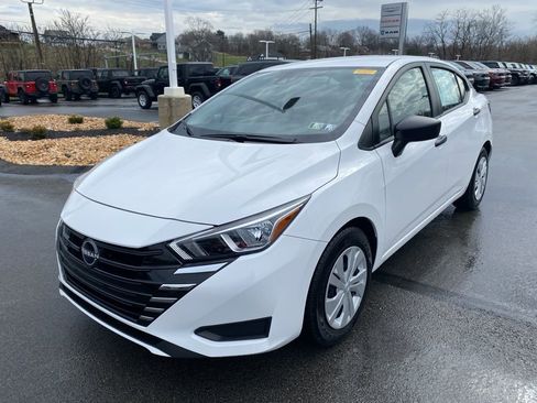 Used 2024 Nissan Versa S image 7