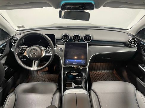 Used 2025 Mercedes-Benz C 300 4MATIC Sedan image 30