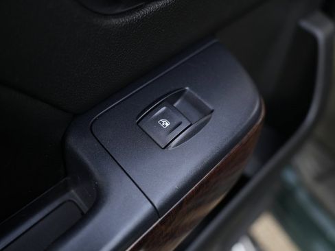 Used 2015 GMC Sierra 2500 SLE w/ SLE Preferred Package image 27