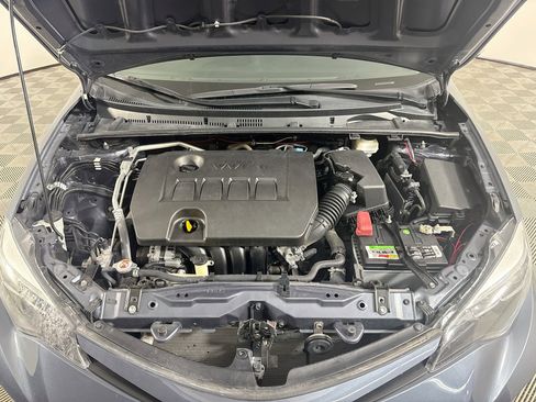 Used 2019 Toyota Corolla XSE FWD image 39