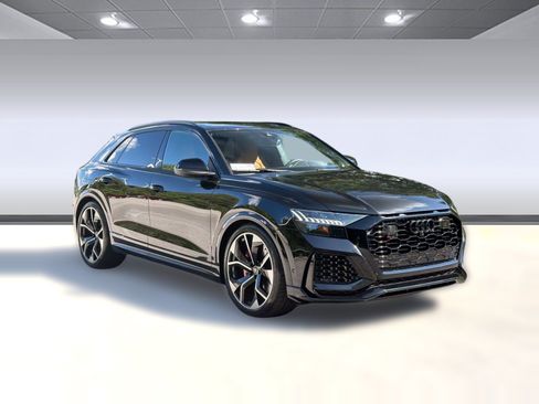 Used 2024 Audi RS Q8 w/ Black Optic Package AWD/4WD image 7