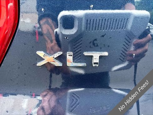 Used 2017 Ford Explorer XLT AWD/4WD image 7