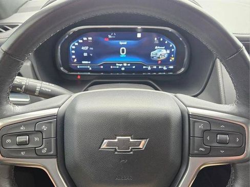 Certified 2022 Chevrolet Suburban Z71 w/ Off-Road Capability Package AWD/4WD image 33