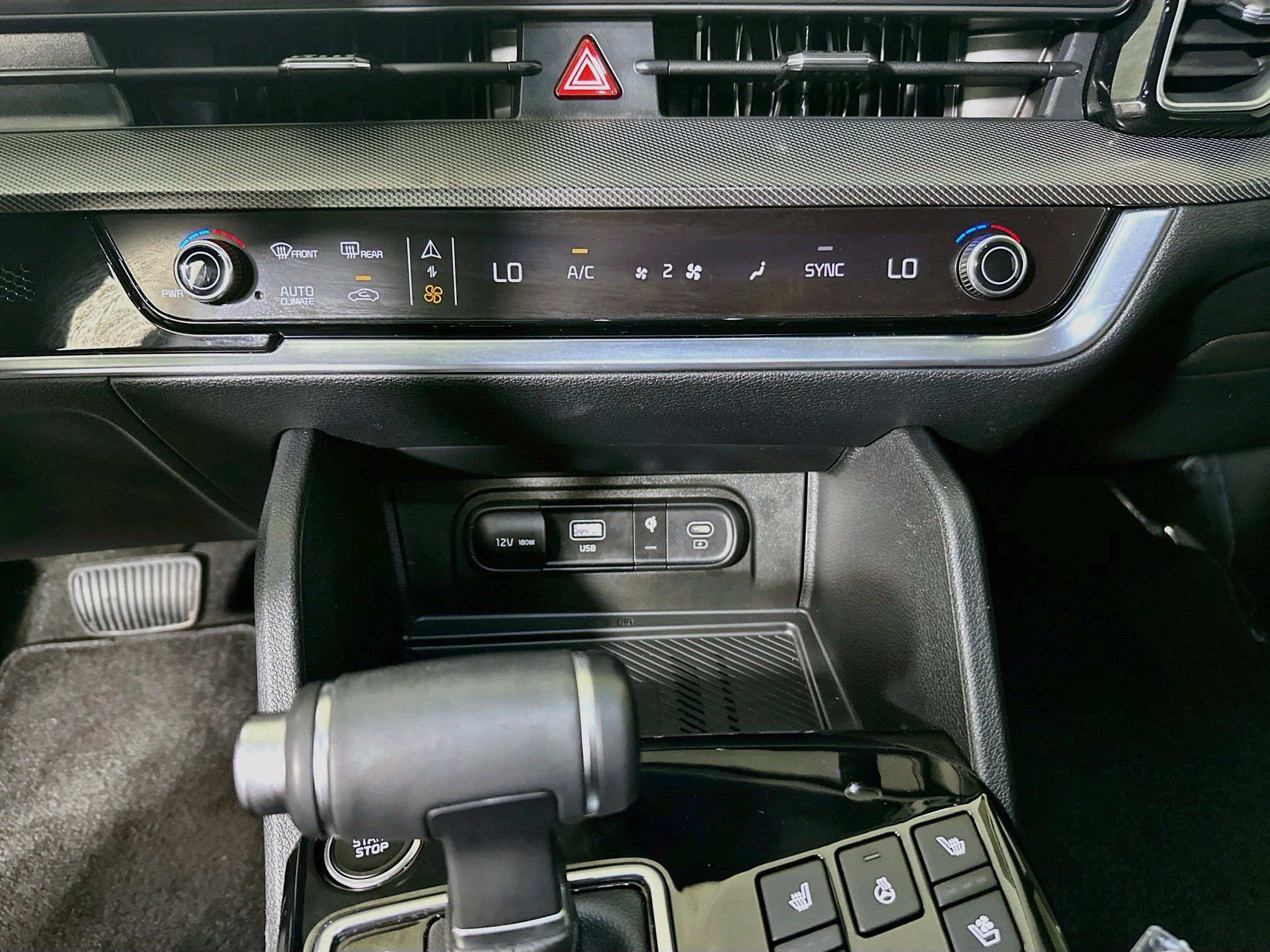 Used 2025 Kia Sportage SX FWD image 23