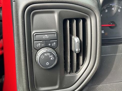 Used 2019 Chevrolet Silverado 1500 Custom image 26