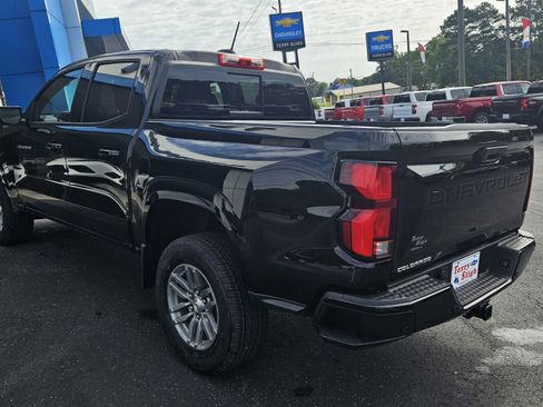 New 2025 Chevrolet Colorado LT w/ LT Convenience Package image 8