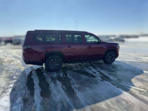 New 2026 Jeep Grand Wagoneer L Limited image 13