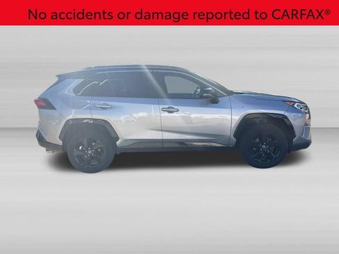 Used 2020 Toyota RAV4 XSE AWD/4WD image 2