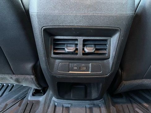 Used 2024 GMC Canyon AT4X image 19