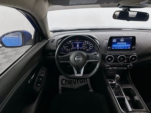 Used 2022 Nissan Sentra SV image 21