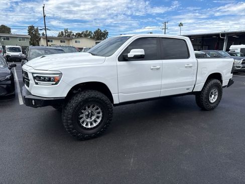 Used 2023 RAM 1500 Big Horn AWD/4WD image 18