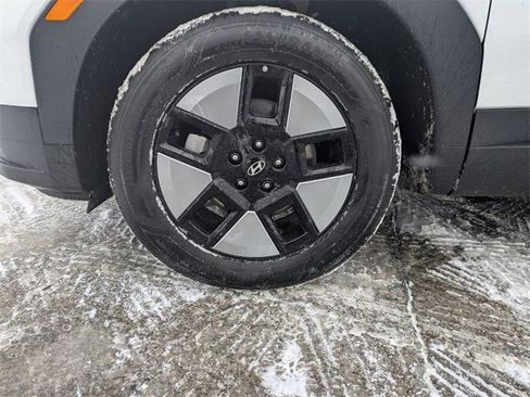 Certified 2026 Hyundai Santa Fe SE image 21