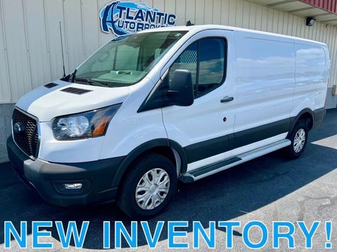 Used 2024 Ford Transit 250 Low Roof w/ Exterior Upgrade Package RWD image 1