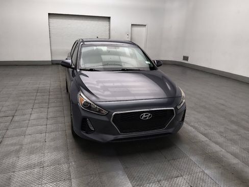 Used 2018 Hyundai Elantra GT FWD image 14