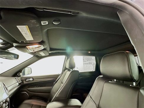 Used 2020 Jeep Grand Cherokee High Altitude image 23