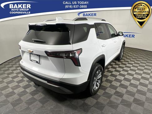 Certified 2025 Chevrolet Equinox LT image 9