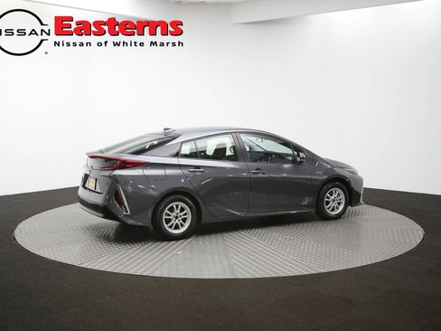 Used 2021 Toyota Prius Prime LE image 40