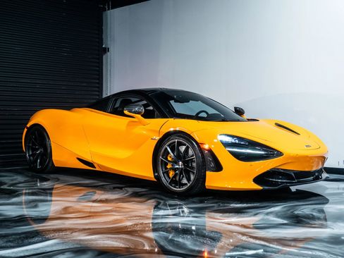 Used 2018 McLaren 720S Performance image 6
