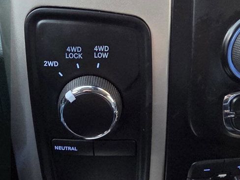 Used 2018 RAM 2500 Big Horn w/ Harvest Edition image 17