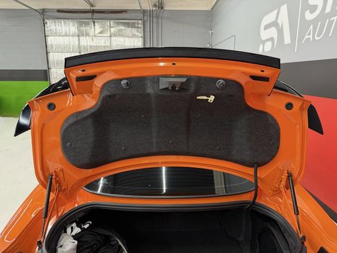 Used 2021 Ford Mustang Shelby GT500 w/ Technology Package image 20