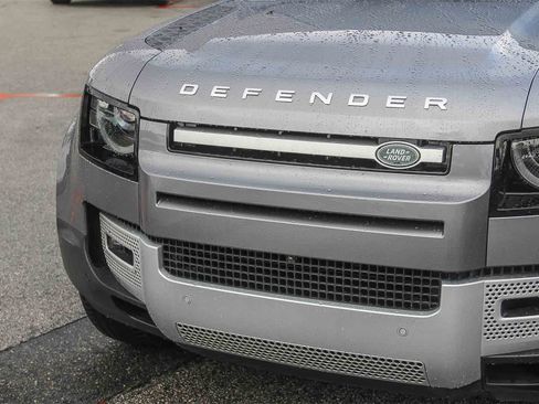 Certified 2024 Land Rover Defender 130 S image 11