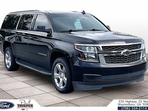Used 2019 Chevrolet Suburban LT RWD image 1