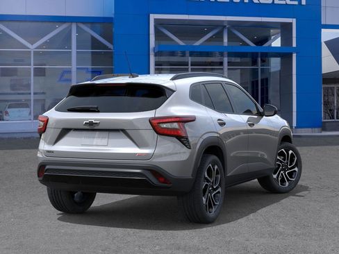 New 2026 Chevrolet Trax RS w/ Sunroof Package image 4