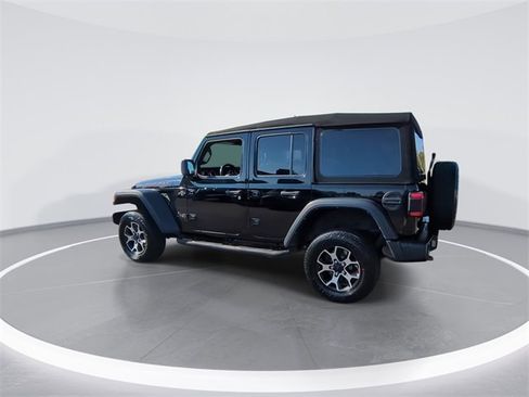 Used 2021 Jeep Wrangler Unlimited Rubicon image 6