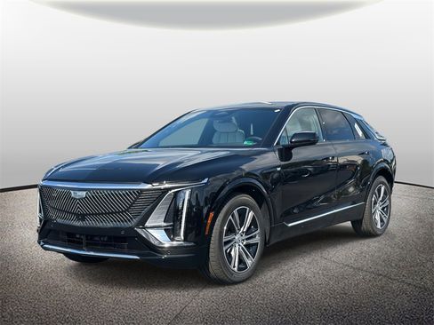 New 2025 Cadillac Lyriq Luxury image 5
