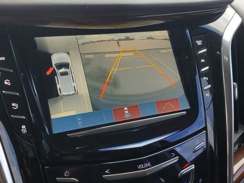 Used 2017 Cadillac Escalade Luxury AWD/4WD image 17