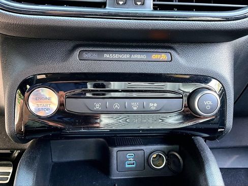 Used 2023 Ford Escape ST-Line w/ Tech Pack #1 AWD/4WD image 25