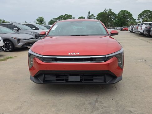 New 2026 Kia K4 FWD image 3