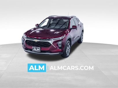 Used 2025 Chevrolet Trax LT