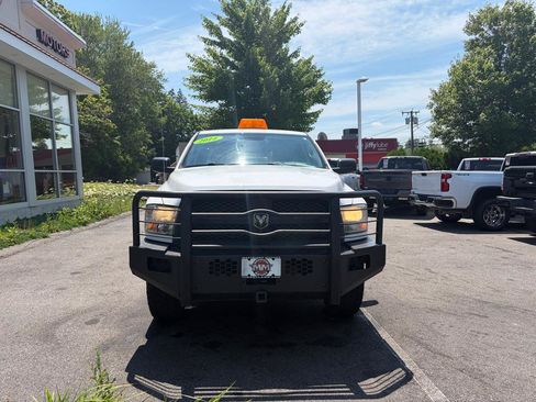 Used 2014 RAM 2500 ST AWD/4WD image 3