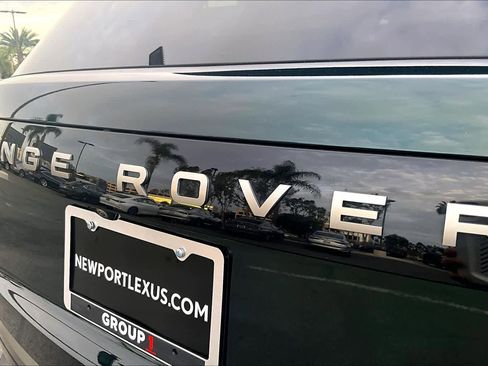 Used 2024 Land Rover Range Rover SE image 29