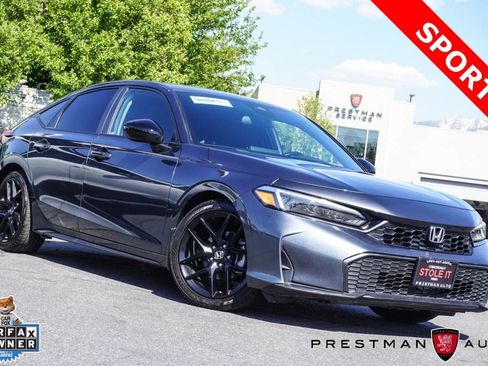Used 2025 Honda Civic Sport image 1
