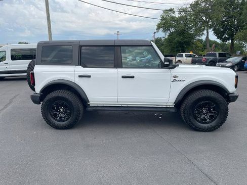 Certified 2023 Ford Bronco Wildtrak AWD/4WD image 4