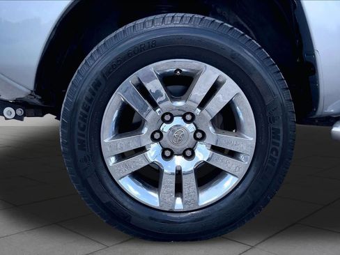 Used 2014 Toyota Tacoma PreRunner w/ Limited Package RWD image 10