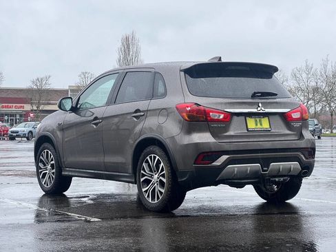 Used 2018 Mitsubishi Outlander Sport ES image 7