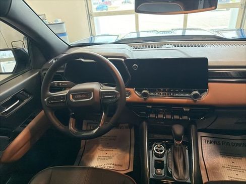Used 2023 GMC Canyon AT4 AWD/4WD image 18