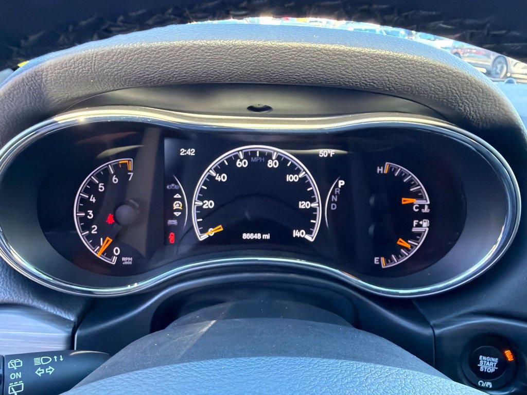 Used 2019 Jeep Grand Cherokee Limited AWD/4WD image 21