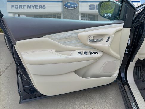 Used 2018 Nissan Murano SL w/ Moonroof Package image 22