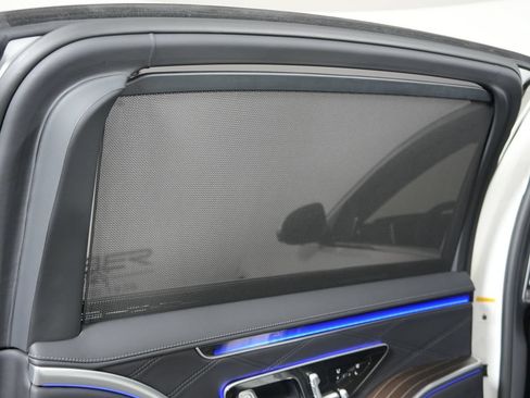 Certified 2023 Mercedes-Benz Maybach S 680 4MATIC image 34