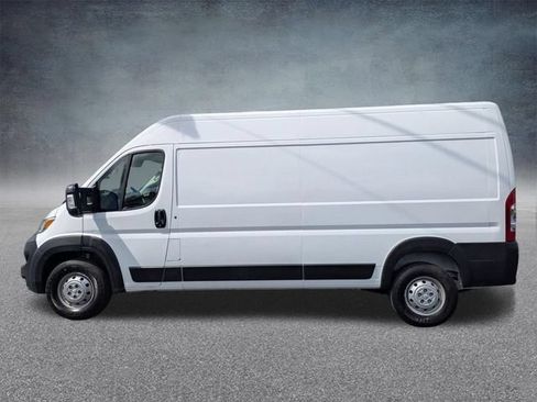 Used 2023 RAM ProMaster 2500 FWD image 8