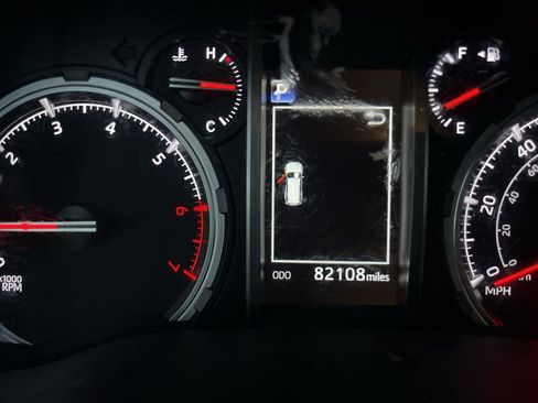 Used 2022 Toyota 4Runner TRD Off-Road image 7