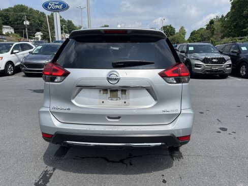 Used 2017 Nissan Rogue SL w/ SL Premium Package AWD/4WD image 6