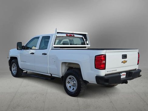 Used 2018 Chevrolet Silverado 1500 W/T w/ Trailering Package AWD/4WD image 6